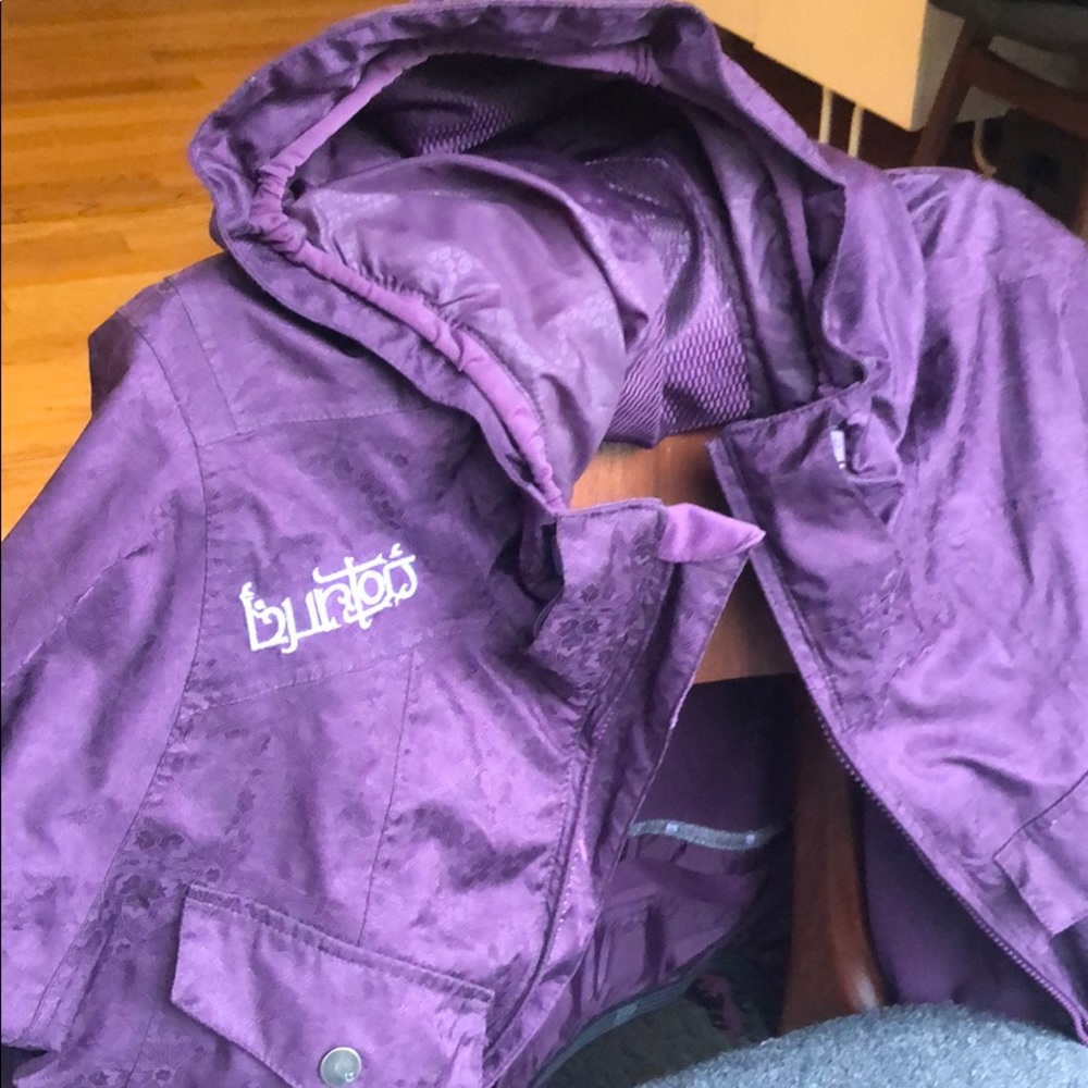 Purple Burton snow board jacket fleece waist snaps